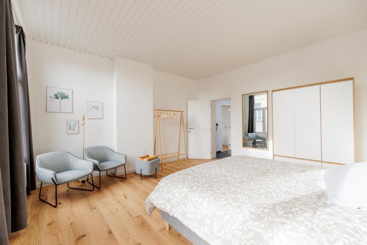 Surprimo - Gerenoveerd Appartement Anversa Esterno foto